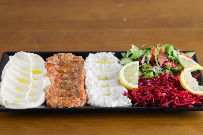 سلطة زيتون-Olive Salad